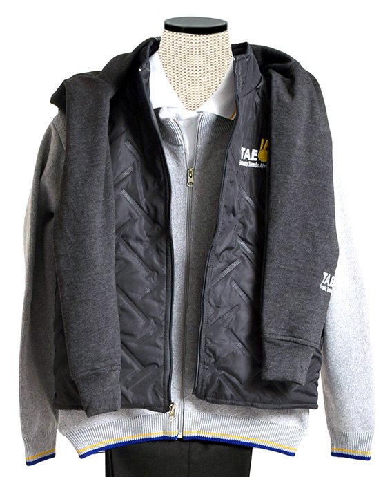 Uniformes escolares personalizados